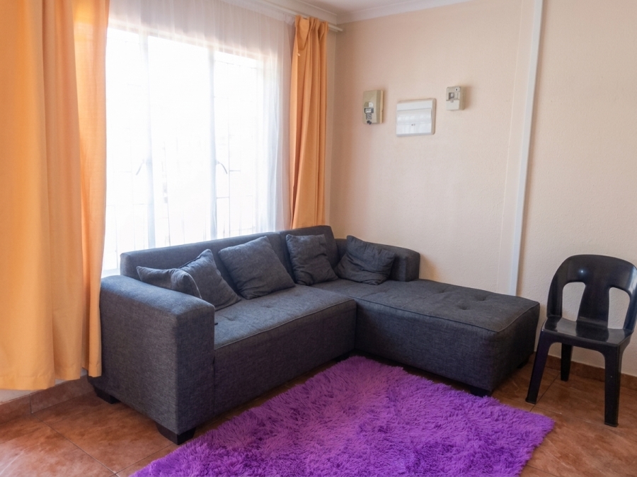 2 Bedroom Property for Sale in Tlhabane West North West